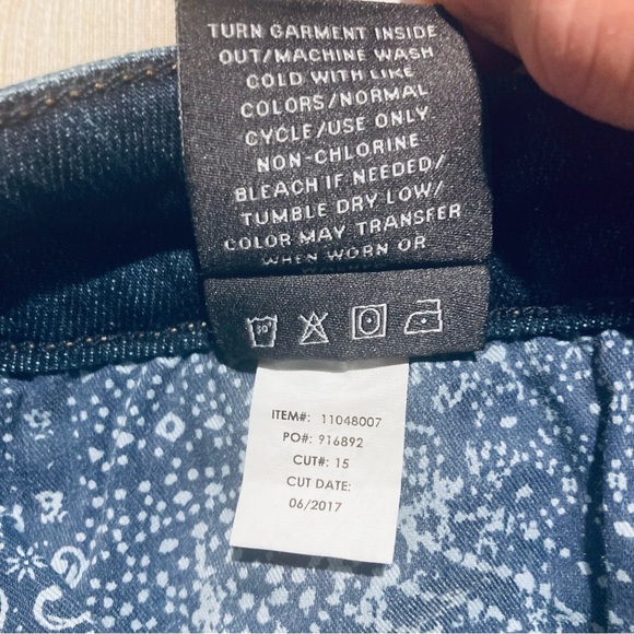 TORRID Sz 18R High  Rise Slim Boot Cut Mid-Wash Comfort Blue Jeans - Picture 14 of 16